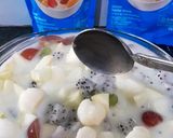 Foto langkah ke 3 dari resep Creamy Mixed Fruit Soup.