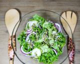 A picture of step 1 of Green salad 🥬.