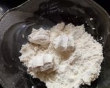 A picture of step 2 of Apple hand pie.