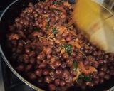 A picture of step 4 of Chat pati chaat❤️😋.