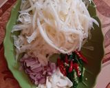 Foto langkah ke 2 dari resep Tumis kates muda ekstra pedass.