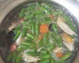 Foto langkah ke 4 dari resep Sop Jamur Kuping.