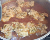 Foto del paso 9 de la receta: Contramuslos de pollo con patatas en salsa de whisky
