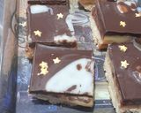 Foto del paso 4 de la receta: Cuadritos de caluga y chocolate