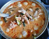 รูปขั้นตอนการทำที่ 6 ของ น้ำยากะทิตีนไก่