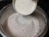 रागी की रोटी (Ragi ki roti recipe in hindi)