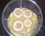 A picture of step 8 of Home-made Onion Rings.