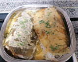 Foto del paso 6 de la receta: Lenguados en salsa a la plancha con puré del campo y salteado