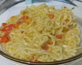 Foto langkah ke 3 dari resep Dadar Mie Instant Crunchy.