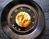 A picture of step 6 of Kobichi Rassa Bhaji (Maharashtrian cauliflower curry).