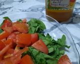 Foto del paso 3 de la receta: Ensalada con vinagreta de naranja y hamburguesas