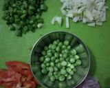A picture of step 3 of Multigrain Veg roll.