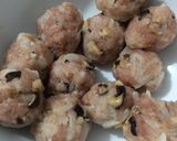 Hình bước làm 3 của món Xíu Mại Sốt Cà