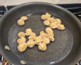 A picture of step 1 of Soya Chunks and Cauliflower Masala (High protein, nutritious).
