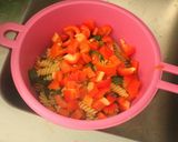 Foto del paso 3 de la receta: Ensalada con pasta que haria hablar a Adorni, digo Adorno