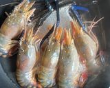 Hình bước làm 2 của món Tôm Càng Luộc, Canh Mồng Tơi Nấu Bằng Nước Luộc Tôm