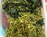 Foto langkah ke 1 dari resep [212] Tumis Daun & Kembang Pepaya Teri Tempe.