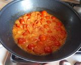 Friss paradicsomos spagetti recept fázis 4 fotója