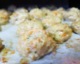 Foto del paso 4 de la receta: Albóndigas de pollo y verduras al horno