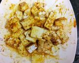A picture of step 1 of Dhaba Style Paneer Masala.