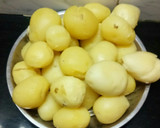 લસણિયા બટાકા નું શાક (Lasaniya Bataka Shak Recipe In Gujarati) રેસીપી સ્ટેપ1ફોટો