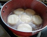 A picture of step 3 of Malai chap.