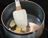 Foto langkah ke 1 dari resep Mini Churros Pakai Susu: Modal GARPU!.