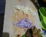 Foto langkah ke 2 dari resep Ceker Kepala bumbu Kecap.