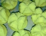 Foto langkah ke 6 dari resep Bolu Kukus Pandan Mekar.