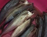 Foto langkah ke 1 dari resep Ikan sardine balado.