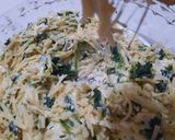 Foto del paso 7 de la receta: Fideos con espinacas y 3 quesos