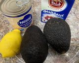 A picture of step 1 of Avocado ice cream.