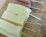 Foto langkah ke 3 dari resep Mini Corndog.
