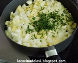 Foto del paso 7 de la receta: Tortilla de patatas con sorpresa (la cocina de los inventos)