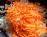 Foto del paso 2 de la receta: Guiso de acelga con papas doradas