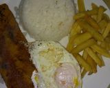 Foto del paso 8 de la receta: Milanesa de Merluza con huevo y 2 guarniciones