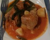 Foto del paso 8 de la receta: Costillas de cerdo con papas y rajas en jitomate. 😊