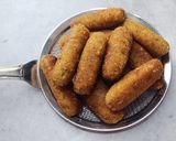 A picture of step 7 of Chicken Tandoori Roll.