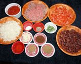 A picture of step 1 of Chile con carne taco bar.