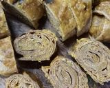 बची हुई रोटी का पात्रा (Bachi hui roti ka Patra recipe in hindi) रेसिपी चरण 3 फोटो