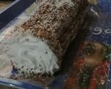 Foto del paso 10 de la receta: Brazo gitano de crema pastelera, cubierto de mermelada