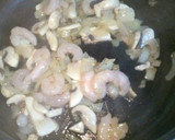 Foto del paso 3 de la receta: Espaguettis con gambitas