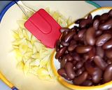 A picture of step 1 of Italian Red Bean Pasta Salad.