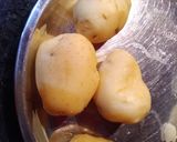 A picture of step 2 of Wheat puff samosa.