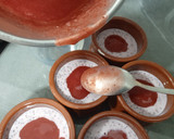 Foto del paso 8 de la receta: Vasitos de yogur y fresas