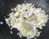 Foto del paso 6 de la receta: Salchichas frescas guisadas