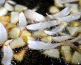 A picture of step 3 of Cheesy tadka Maggie Recipe.