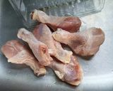 Foto langkah ke 1 dari resep Ayam ungkep minyak.