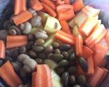 Une image de l'étape 4 de Sauté de porc en sauce et légumes.
