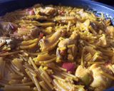 Foto del paso 6 de la receta: Fideuá de pollo (a mi estilo)